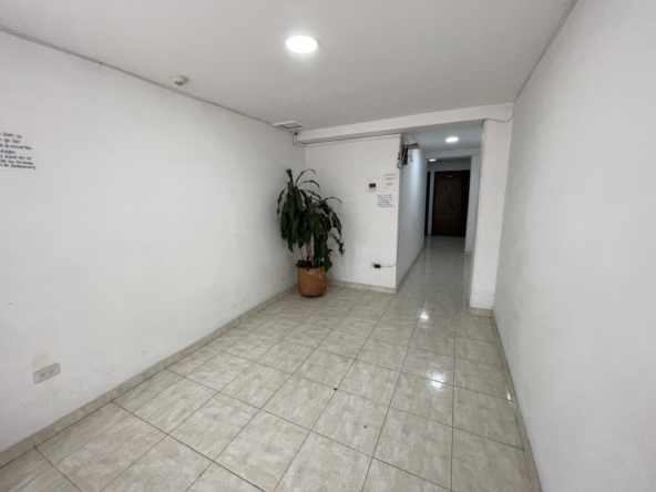 Cali imagen 1; Inmobiliaria Gespron Apartaestudio Arriendo