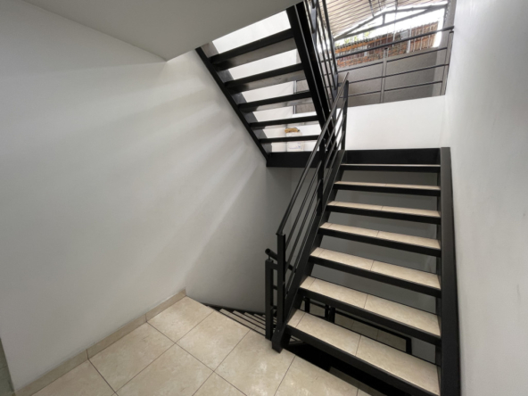 Cali imagen 3; Inmobiliaria Gespron Apartaestudio Arriendo