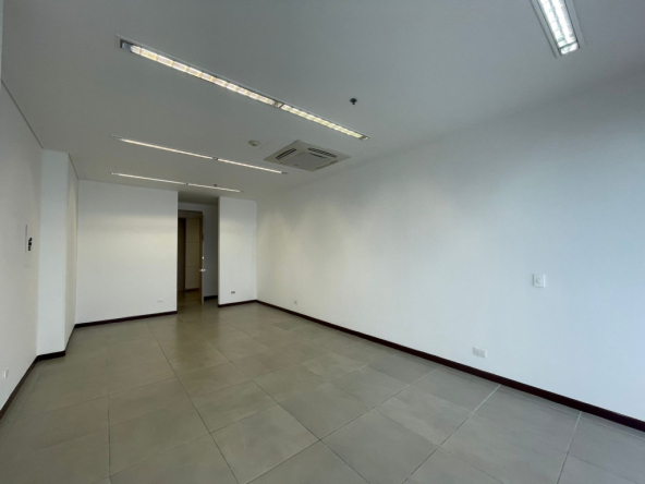 Cali imagen 3; Inmobiliaria Gespron Oficina Arriendo