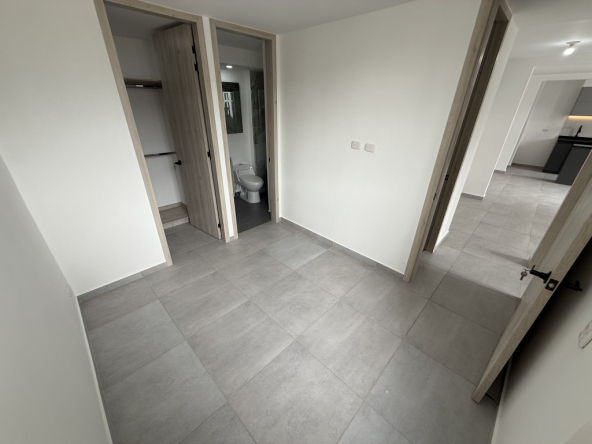 Cali imagen 11; Inmobiliaria Gespron Apartamento Arriendo