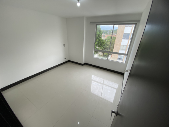 Cali imagen 11; Inmobiliaria Gespron Apartamento Arriendo