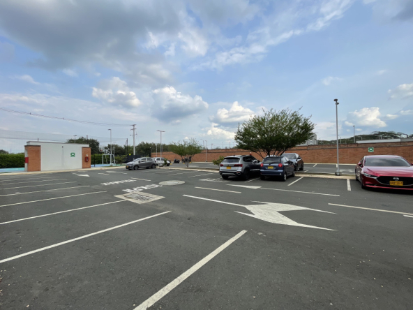 Cali imagen 3; Inmobiliaria Gespron Apartamento Arriendo