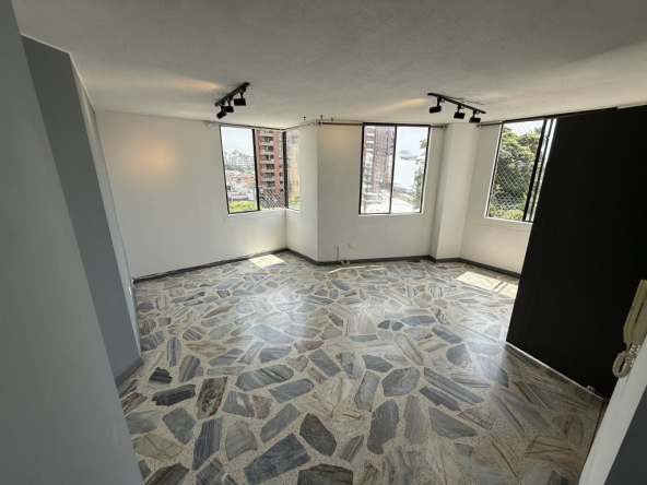 Cali imagen 3; Inmobiliaria Gespron Apartamento Arriendo