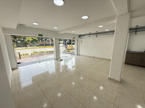 Cali imagen 3; Inmobiliaria Gespron Local Arriendo
