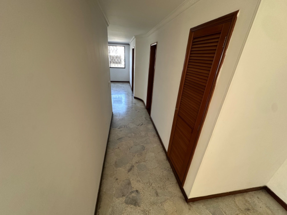 Cali imagen 3; Inmobiliaria Gespron Apartamento Arriendo