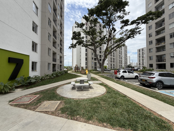 Cali imagen 3; Inmobiliaria Gespron Apartamento Arriendo