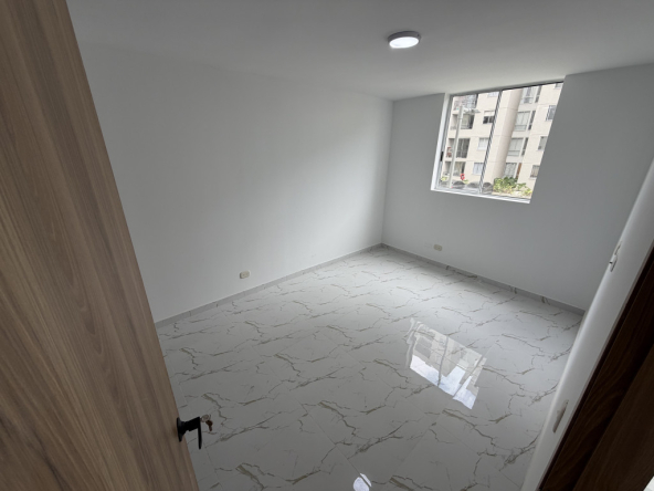Cali imagen 11; Inmobiliaria Gespron Apartamento Arriendo